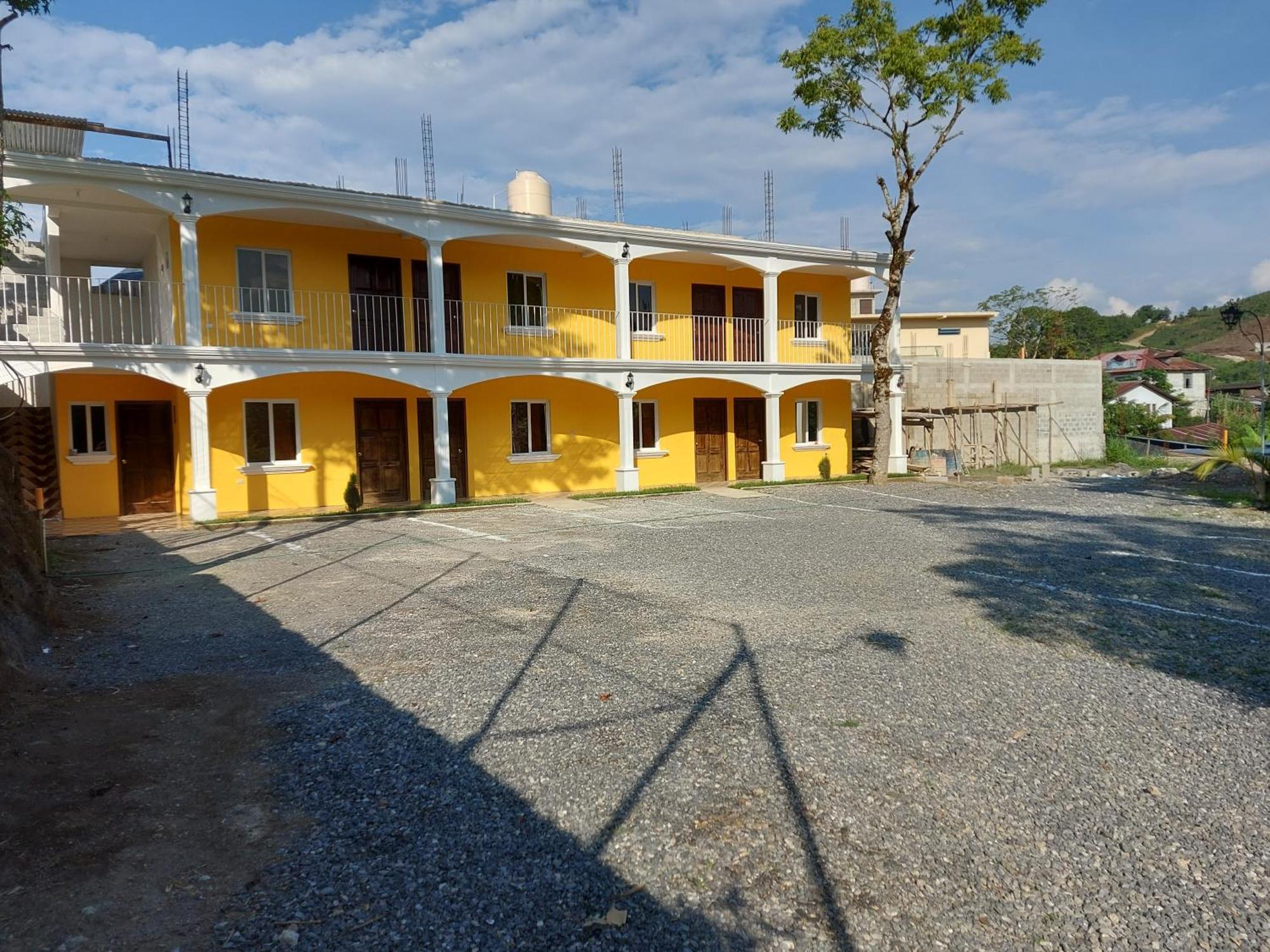 Hotel Los Reyes Coban Luaran gambar