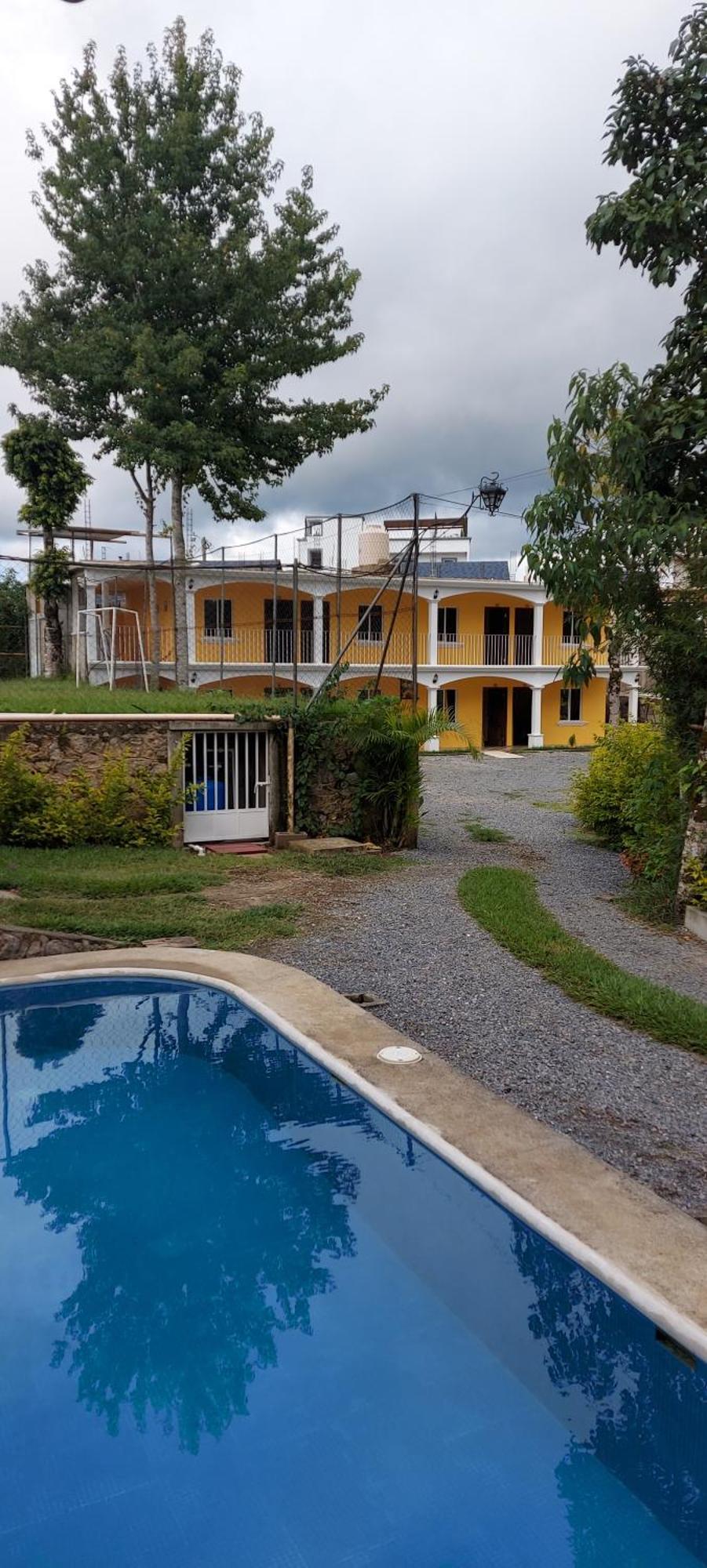 Hotel Los Reyes Coban Luaran gambar